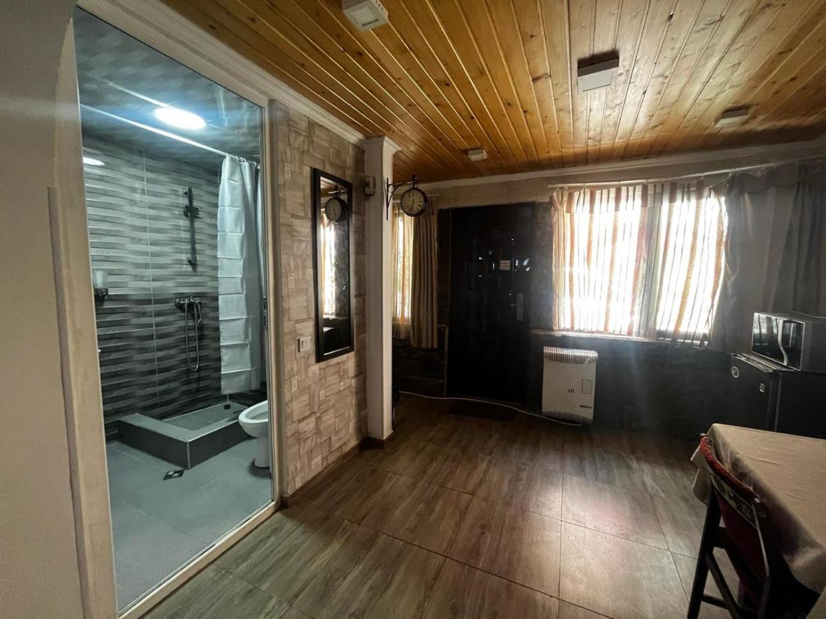 Guest House Kipiani Tiflis Exterior foto
